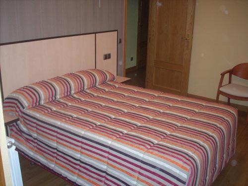 Hotel Corona De Castilla Villares de la Reina Zewnętrze zdjęcie